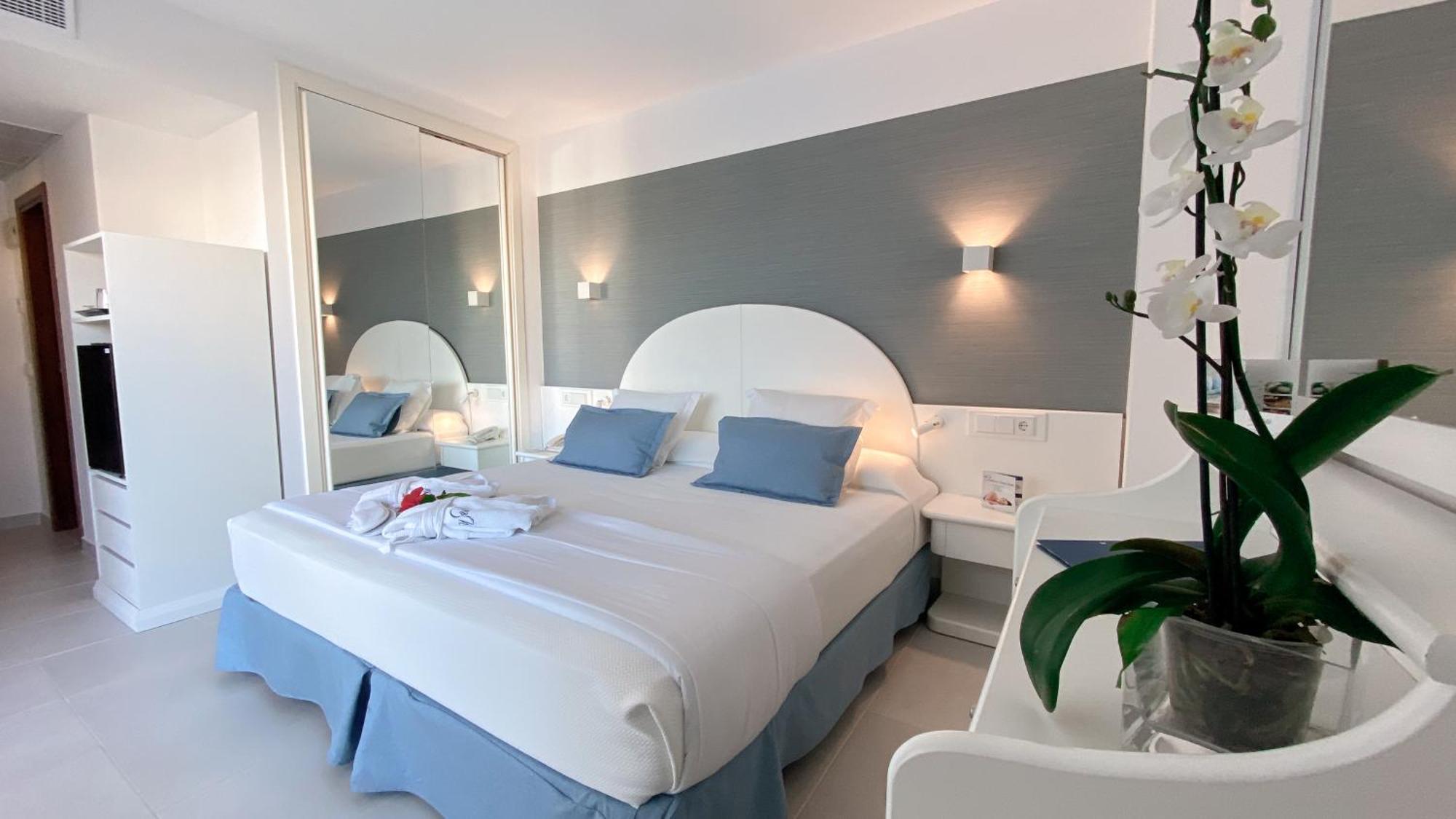 Reverence Life Hotel - Adults Only Santa Ponsa Cameră foto